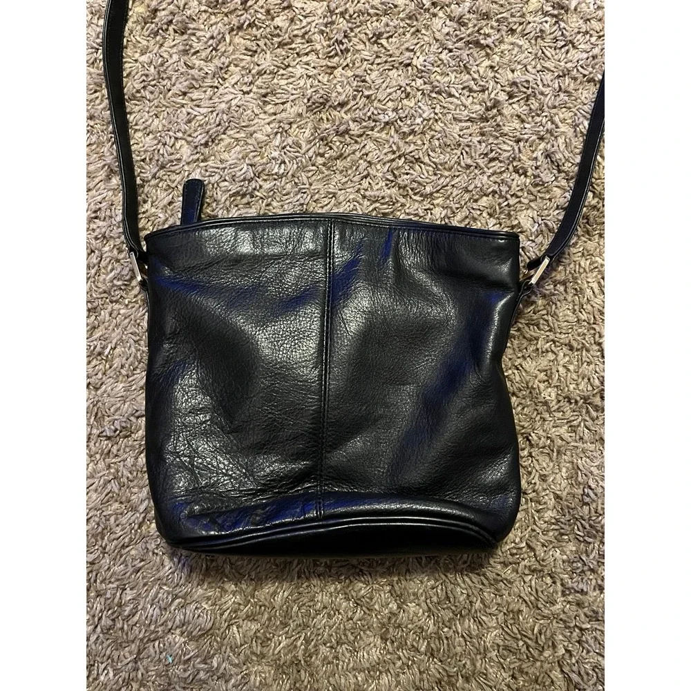 Anne Klein for Oroton Black Leather Purse Crossbody Shoulder Bag Very Good Cond!